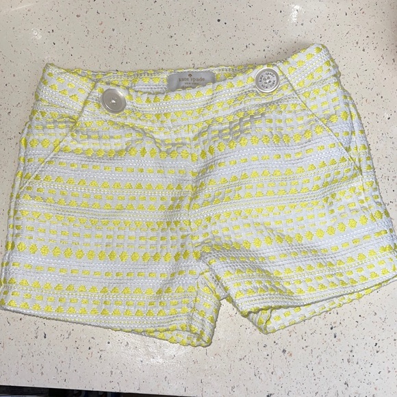 Kate Spade ♠️ little girls yellow and ivory pull on shorts size 4y - Picture 1 of 6